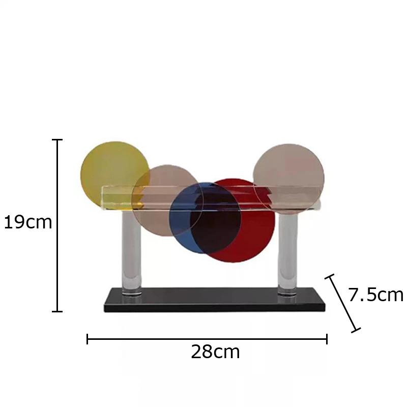 

Geometric Colorful Circles Crystal Astronaut Ornaments Desk Decoration Modern Crafts Abstract Artwork Room Aesthetic Decor