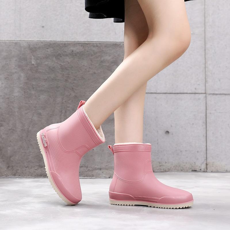 High-end Rain Shoes Women's Closed Fleece Waterproof Shoes Short Medium Tube Autumn and Winter Rain Boots Bundle Warm Rubber Shoes