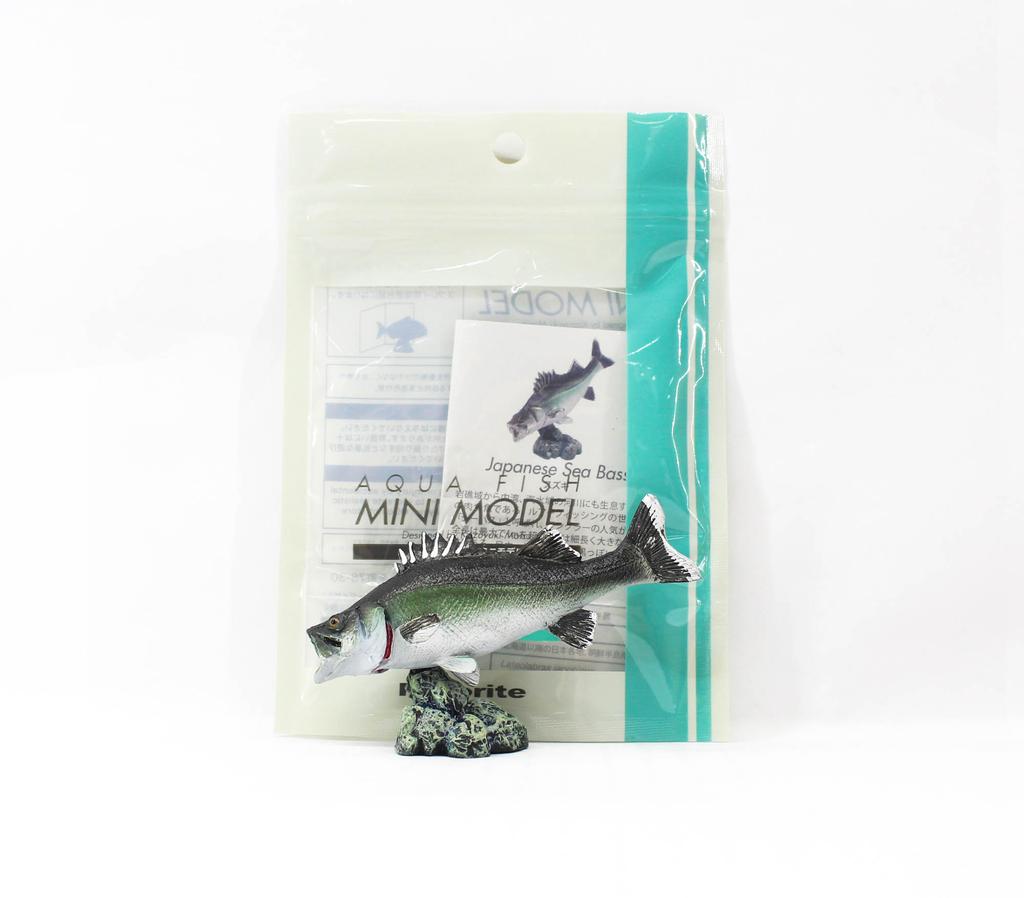 Favorite AF-205 Display Figurine Suzuki Seabass 83 x 29 x 62mm (4468)