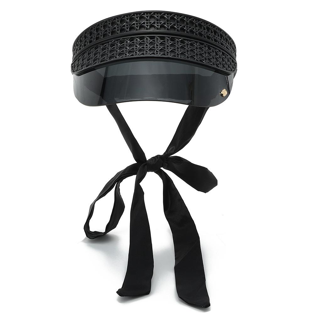 Chic Hollow-Out Visor Sunglasses Hat with Letter Embroidery & Satin Ribbon – Trendy UV Protection Accessory for Outdoor