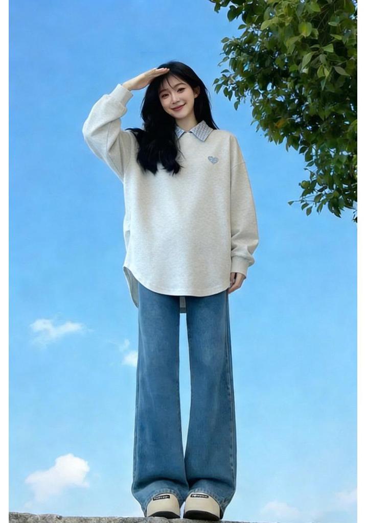 Maternity Spring/Fall 2026: Trendy Hoodie & Jeans Set