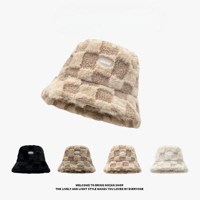 Japanese Lambswool Fisherman Hat for Women Winter Plaid Color Matching Bucket Hat To Keep Warm and Show Face Small Plush Letter Basin Hat