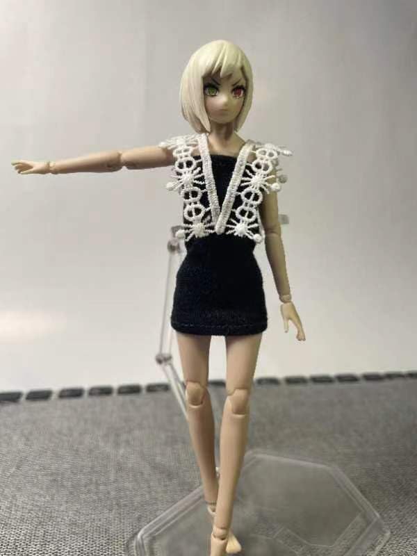 Dieses süße Einteiler-Kleid ist perfekt für Figuren im Maßstab 1:12. Es ist perfekt für Figuren im Maßstab 1:12, einschließlich Mecha Girls und Bishoujo-Figuren.. (Kopf und
