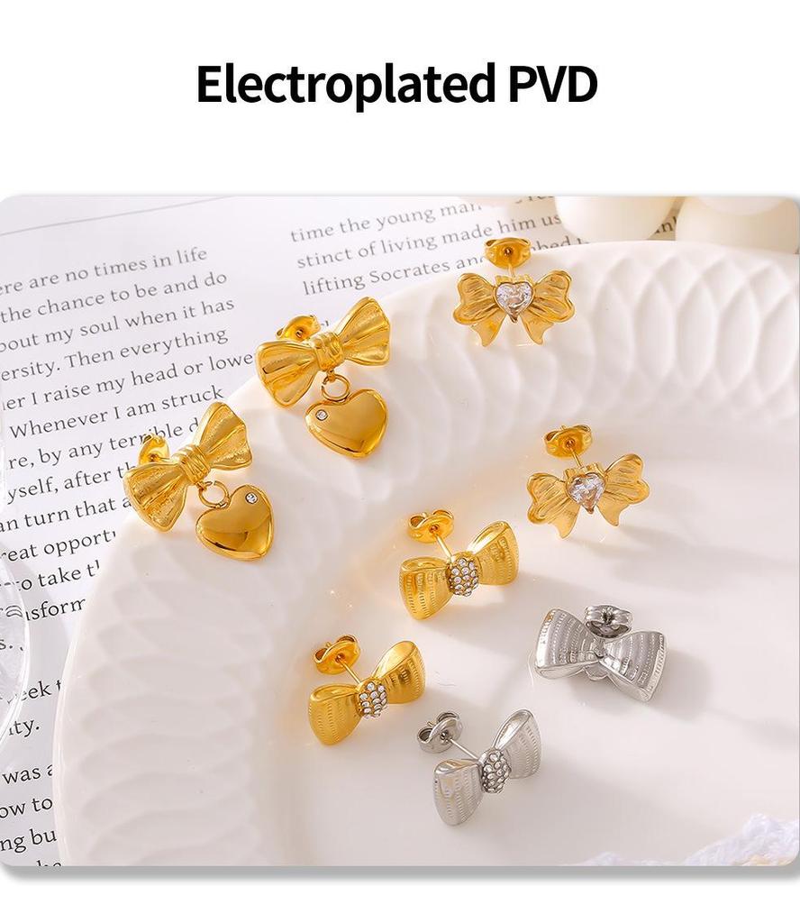 Gold-Plated Zircon Heart Stud Earrings with Pleated Bow Design