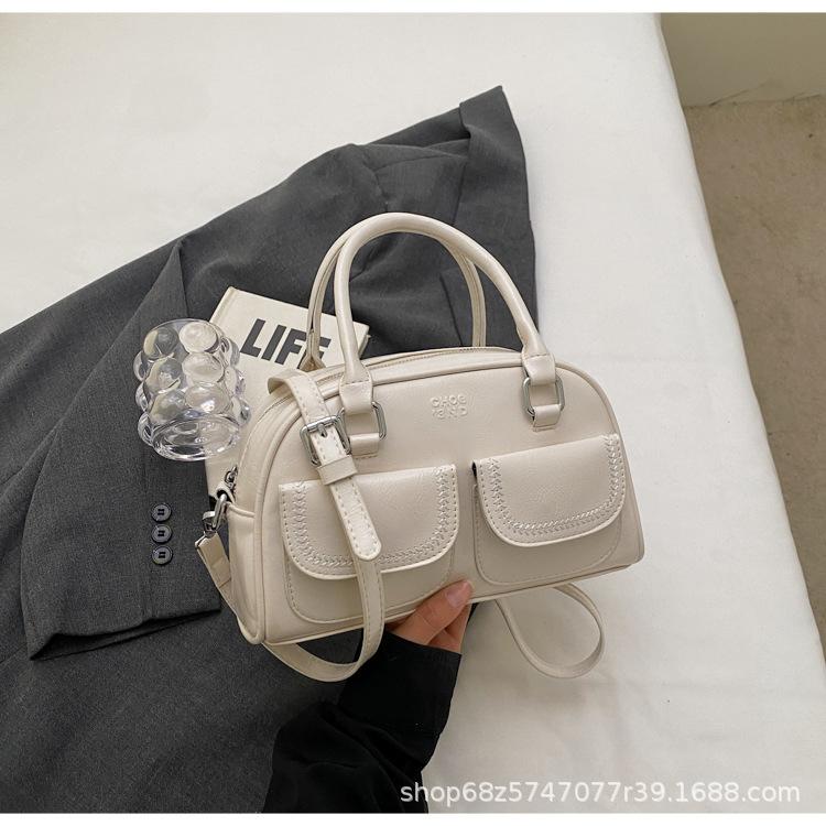 This Year's Popular Red Bowling Bag, Retro Premium Textured Bag, Spring 2025 New Commuter Shoulder Bag