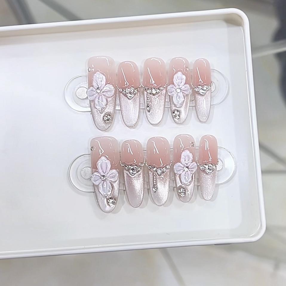 

Ручная работа Хна Цветок и Падающая Трехмерная Рельефная Бабочка Высококлассный Кошачий Глаз Чистый Темперамент Патч для Нейл-арта Large L