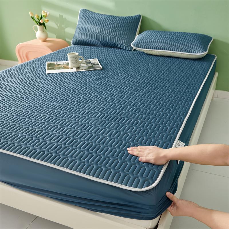 Summer Mattress Cover Cool Feeling Bedspread Thicken Fitted Sheet with Elastic Band Home Bed Cover cubre colchón (No Pillowcase)