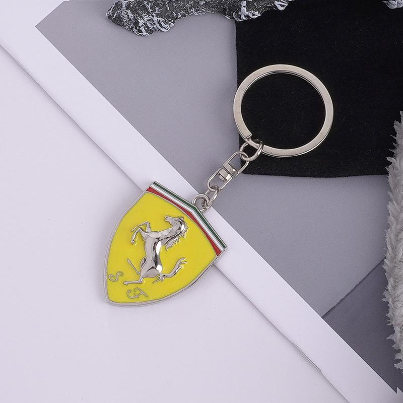 For Ferrari Roma 488 Portofino F8 Roma Spider SF90 Superfast 3D Metal Car Logo Keychain Keyring Men's and Women's Key Decoration