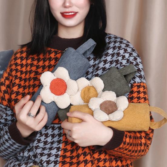 

Пенал Многофункциональный 3D Цветочный Декор Вельвет Прекрасная Сумка Для Красоты на Молнии для Студентов