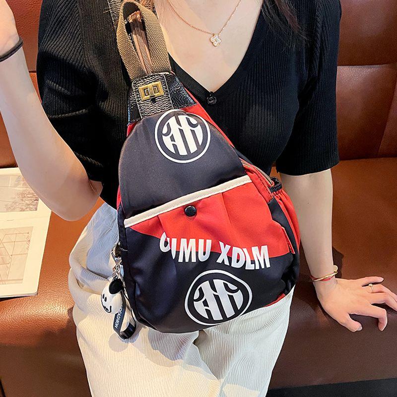 

Special-Interest Design Oxford Cloth Three-Purpose Backpack for Women 2025 New Arrival Fashion Shoulder Print Trendy Brand Chest Bag Small Backpack Red