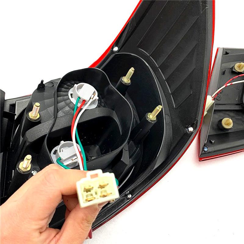 Compatible with FAW Xiali Weizhi V5 Rear Taillight and Brake Light Assembly.