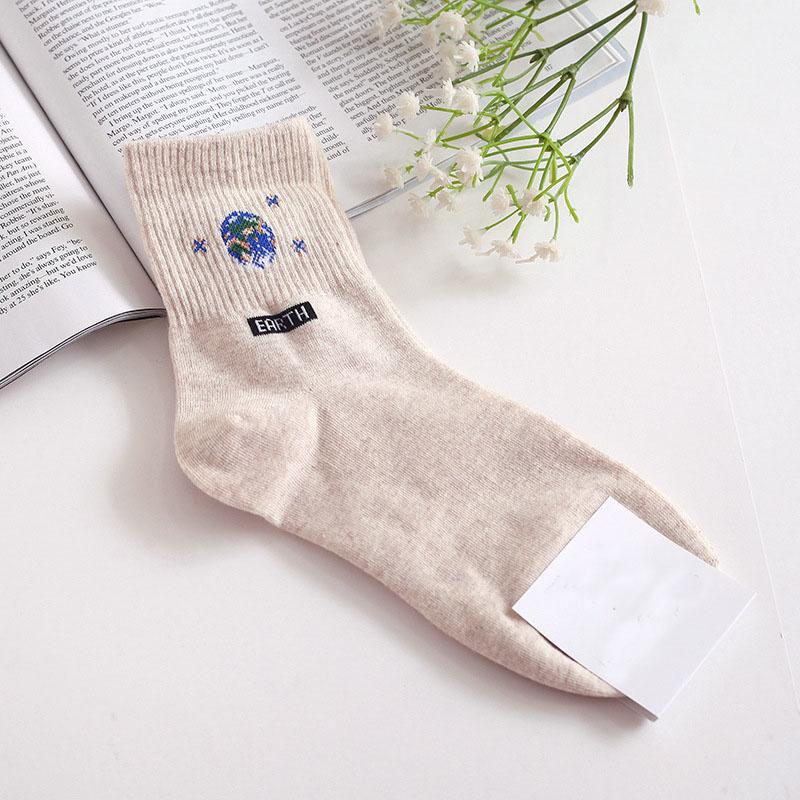 [COSPLACOOL]Harajuku Planet Point Yarn Funny Socks Japanese Creative Moon Stars Socks Women Warm Cute Novelty Femme Sokken Meias