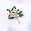 Elegant French Girl Literature Gardenia Flower Flower Flower Leaves Pearl Vintage Brooch Vintage Pin Corsage Perfect Gift for Couples