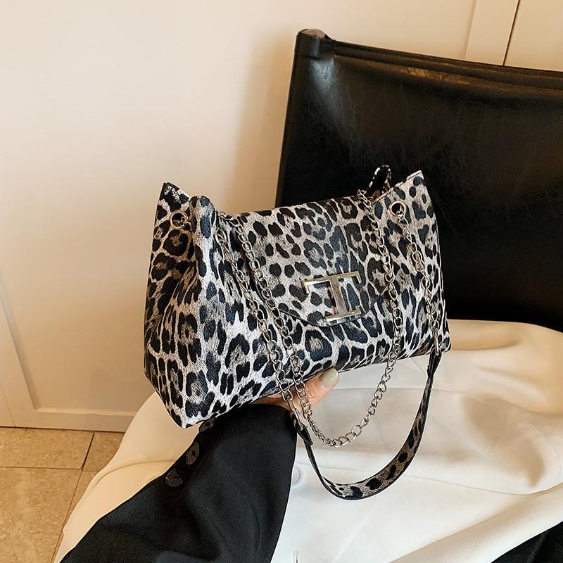 Chic Vintage Leopard Print Chain Shoulder Moon Bag In Black Khaki Brown For Trendy Style