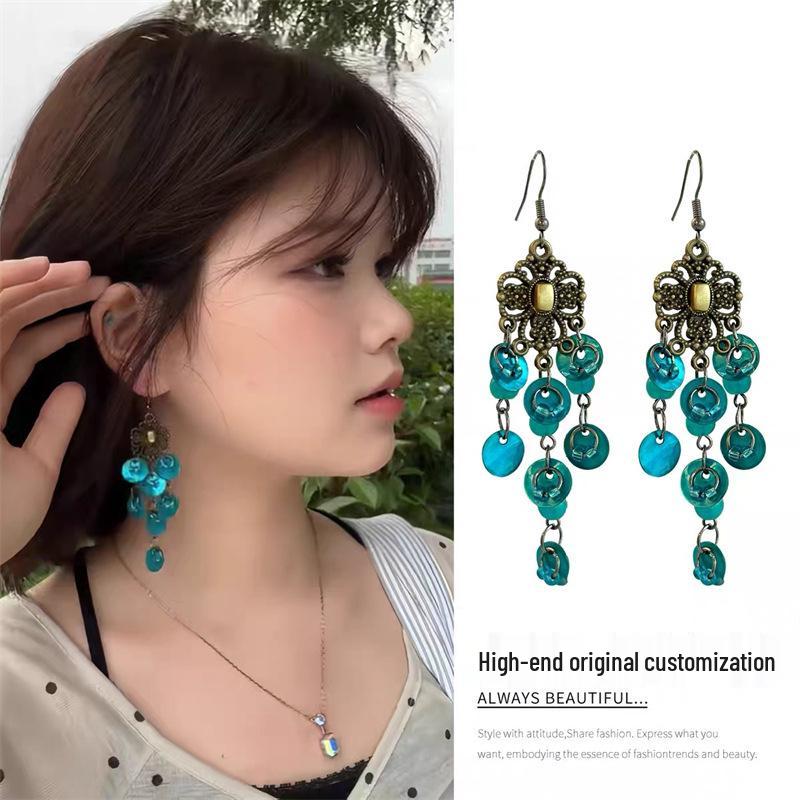 Light Luxury Flower Pattern Tassel Earrings: Niche Design with High-End Versatile Appeal