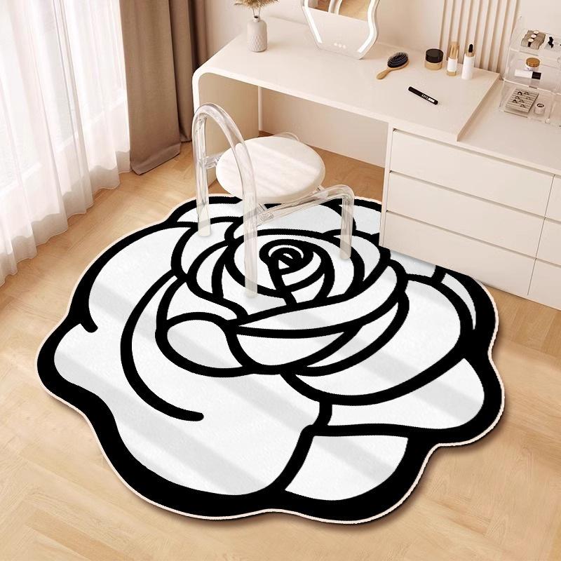 Rose-Shaped Diatom Mud Floor Mat - Stain-Resistant, Easy-to-Clean, for Bedroom or Living Room