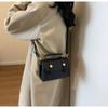 High Quality Winter Retro New Women's Crossbody Bag Trendy and Versatile Crossbody Bag Fashion Small Square Shoulder Bag