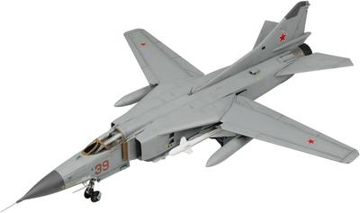 PLATZ Soviet Frogger B with Metal Pitot Tube Plastic Model 1/48 MiG-23MF TPA-56 (Airplane)