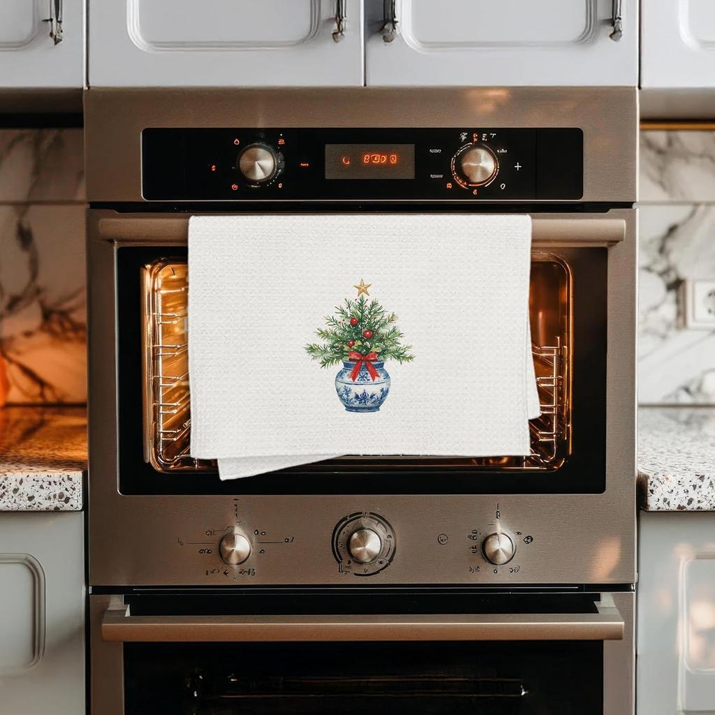 Chinoiserie Christmas Kitchen Towels, Grandmillennial Christmas Decor, Coquette Red Bow Xmas Tree Decorative Dish Hand Tea Towels for Bathroom