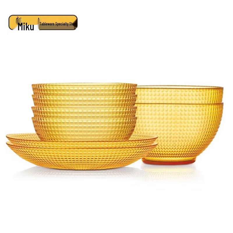 

Miku Turkish Polka Dot Glassware Set