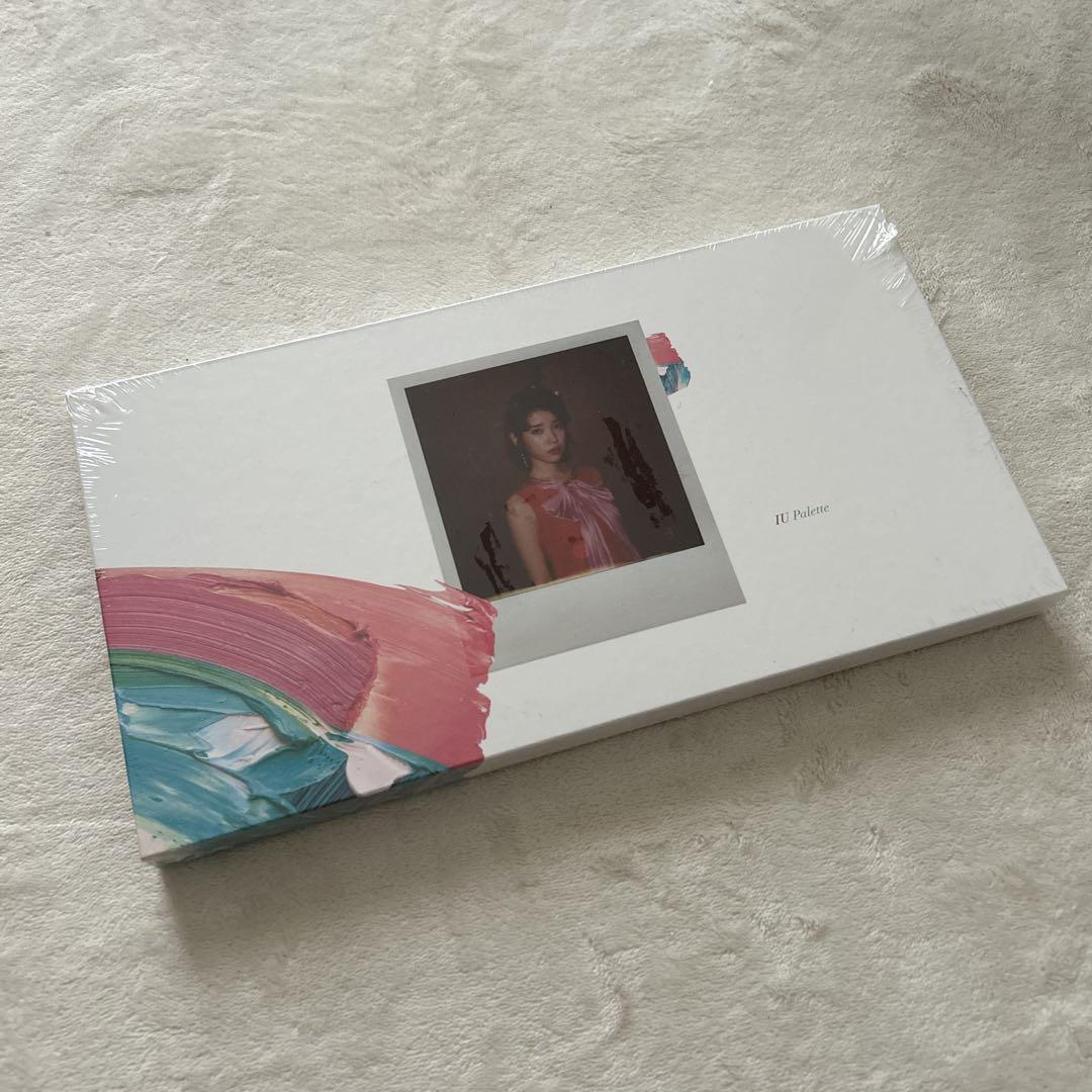 

[USED] IU 4th Album Palette Korean Release Edition Shrink Wrapped Rare