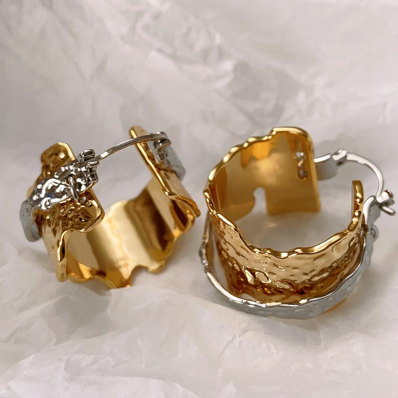 2022 European & American Hammered Texture Earrings - High-End, Trendy, Exaggerated Design None