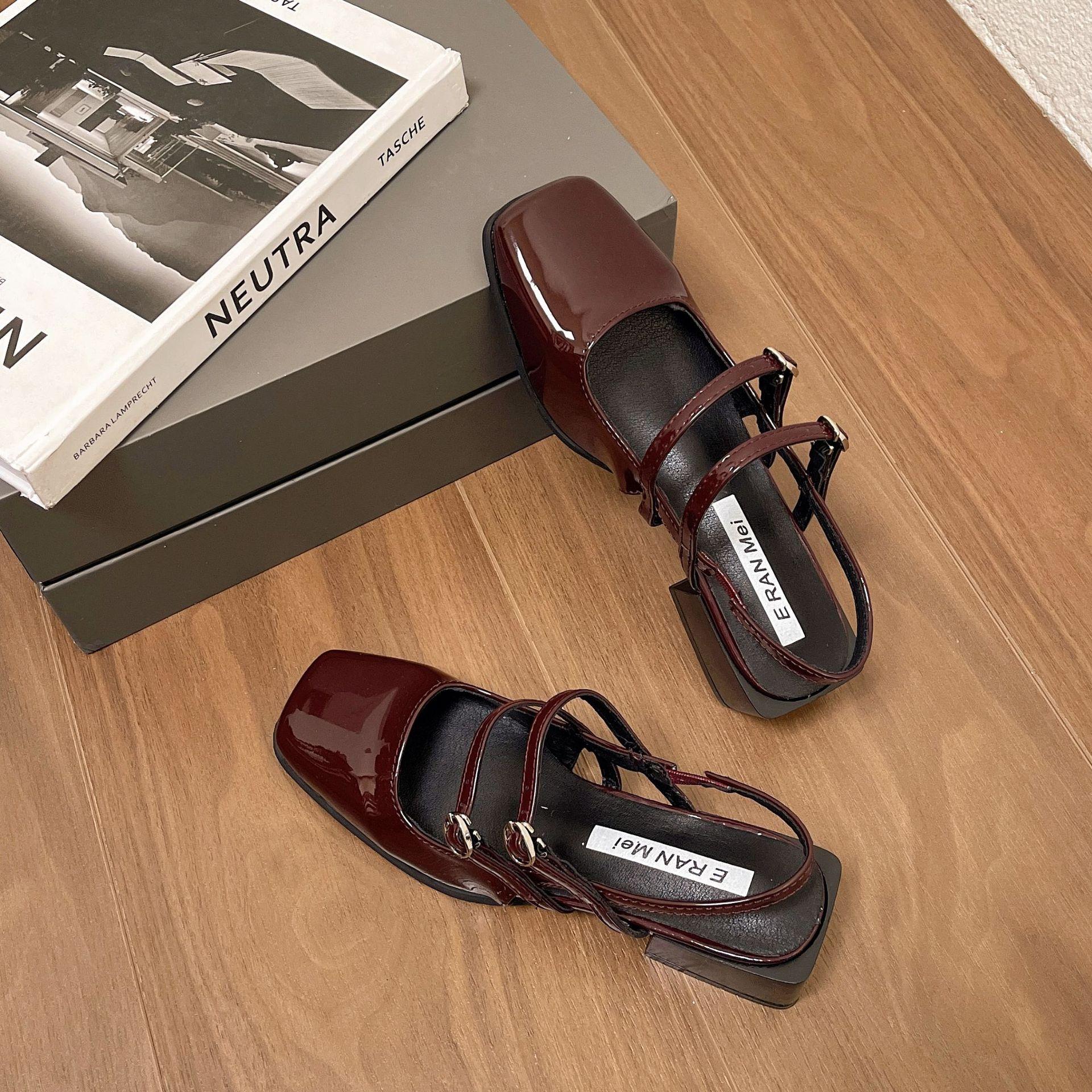 

French retro square head thick heel Mary Jane shoes women s 2024 spring and autumn new popular fairy style bag head sandals 40 бордовый