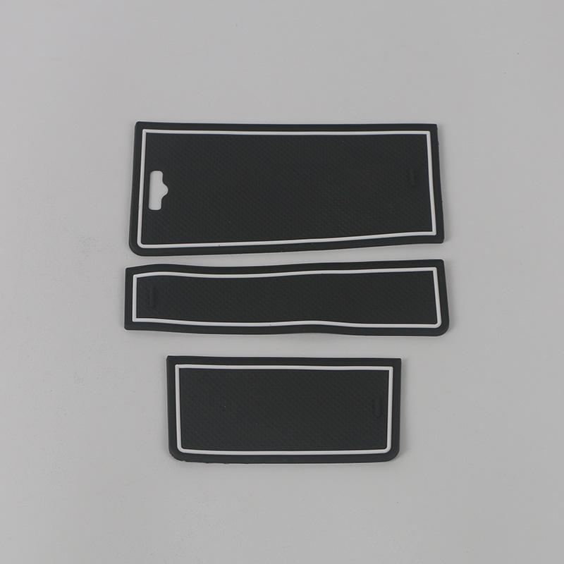 

Changan 22 SL03 Темно-синій Центральний підлокітник з боксом для зберігання