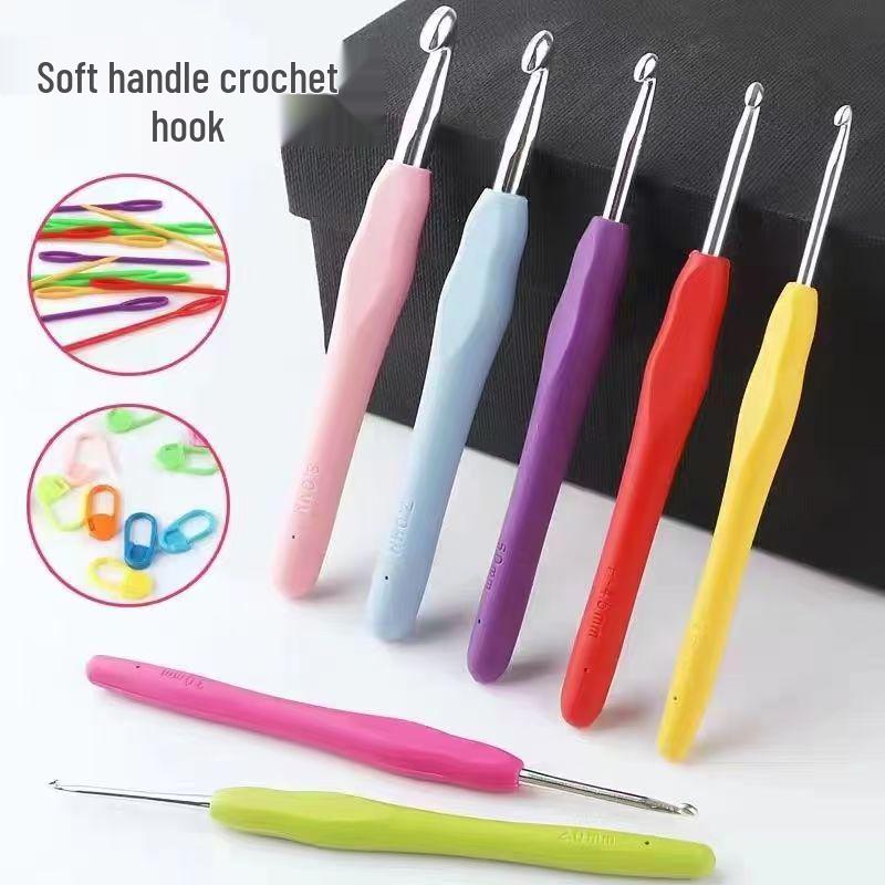 Soft Grip Crochet Hook Set for DIY Crafts: Beginner Tools for Dolls & Sweaters