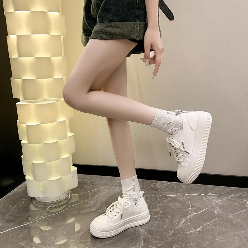 New White Shoes Spring Autumn  Lightweight Sports Women's Shoes Flats Women's Sneakers