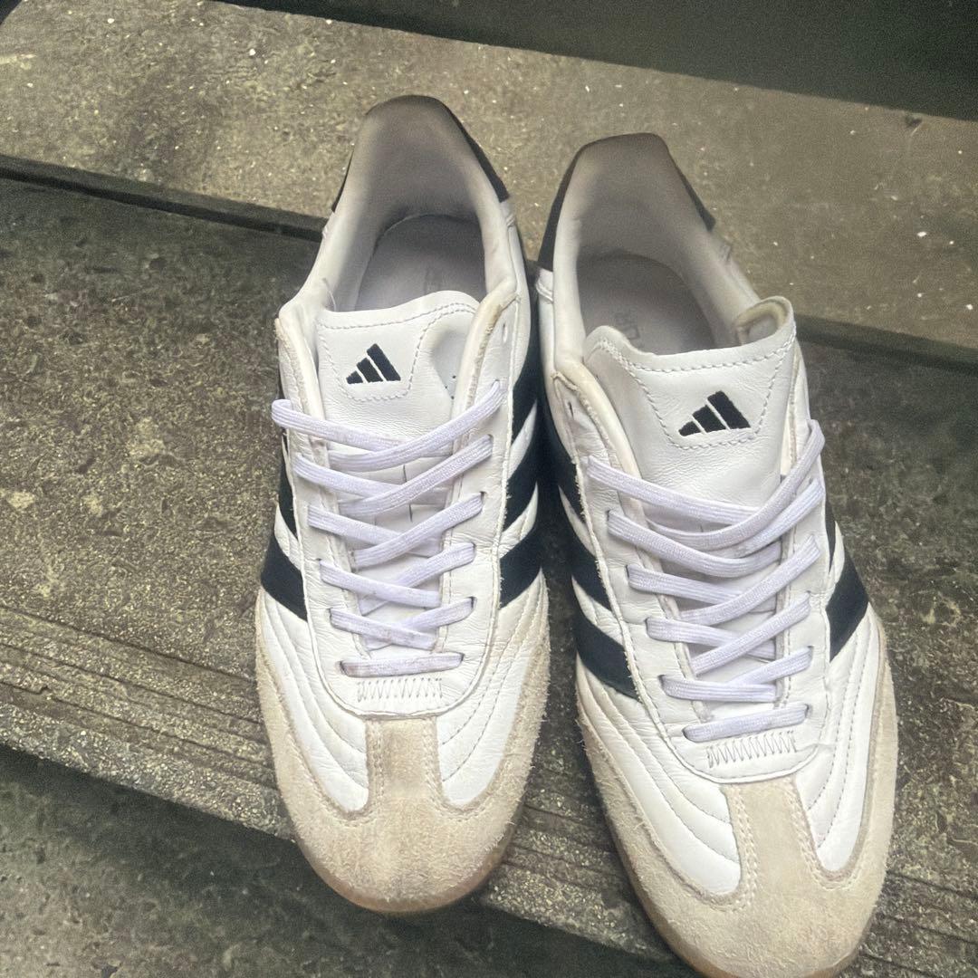 Used adidas PREDATOR sneakers white
