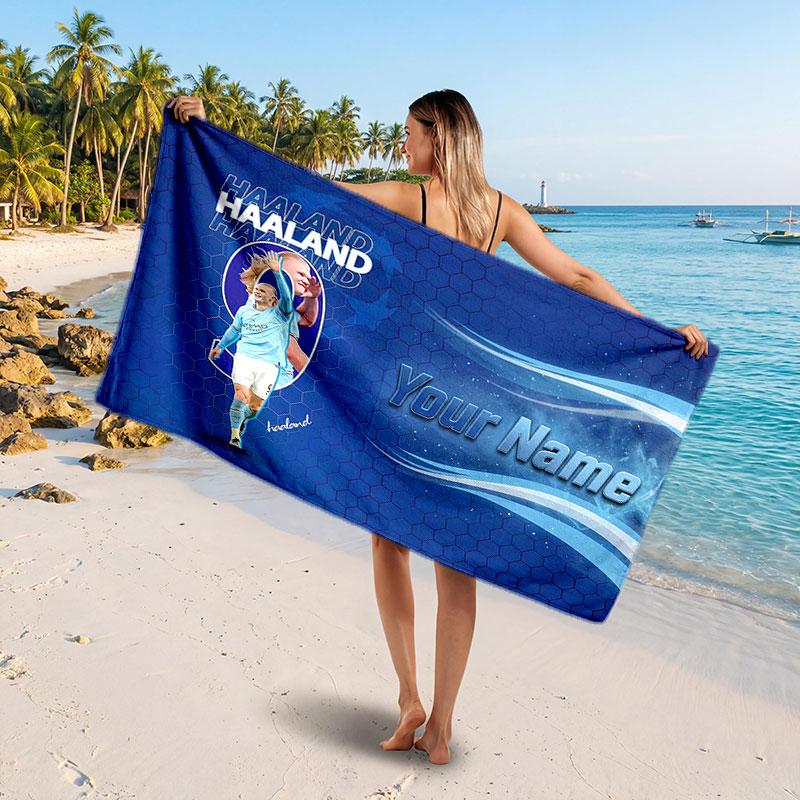Asciugamano da Spiaggia Personalizzato Erling Haaland, Stampa Testo Nome Personalizzato, Asciugamano Morbido ad Asciugatura Rapida con Logo Calcio, Regalo per le Vacanze