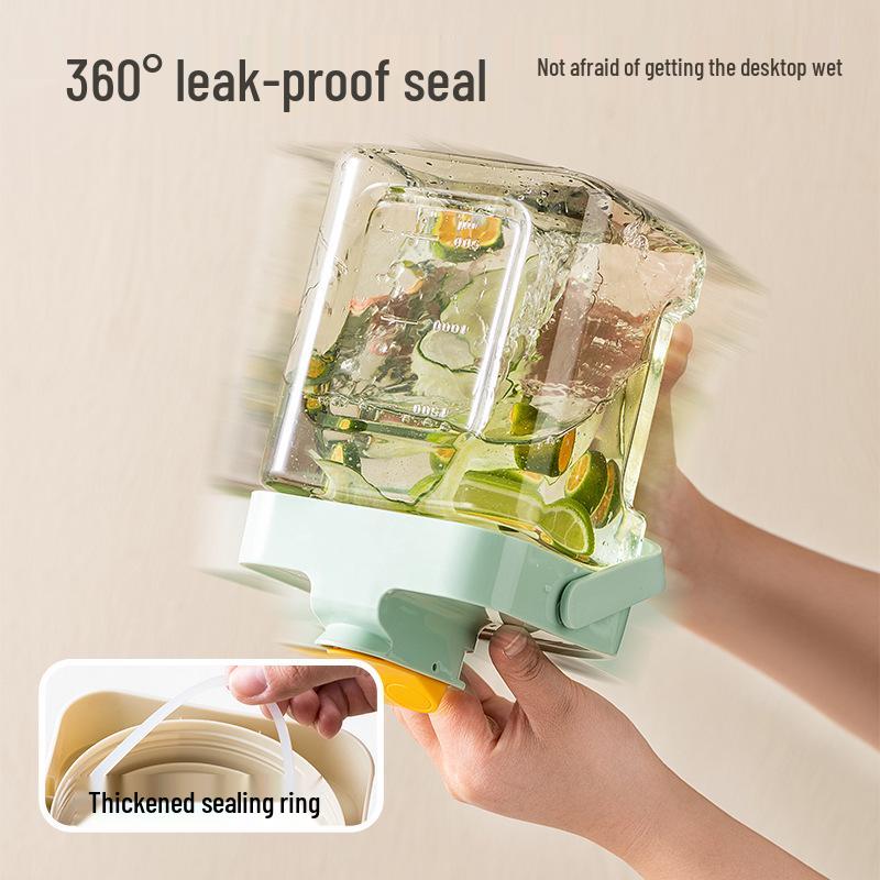 Large Capacity Cold Water Pitcher with Spigot for Juice, Tea, and Cold Brew