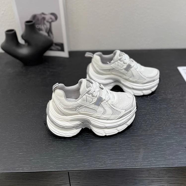 2025 Spring and Summer New 7cm Muffin Bottom Breathable Dad Shoes Women's Small Fashion Versatile Casual Sports Shoes Tide