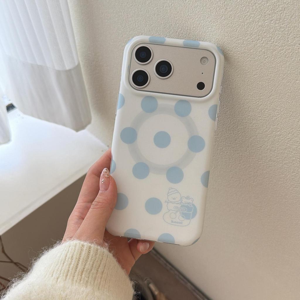 Frosted Polka Dot Snowman Bear Magnetic Case for iPhone 17/16 Pro Max/15/14