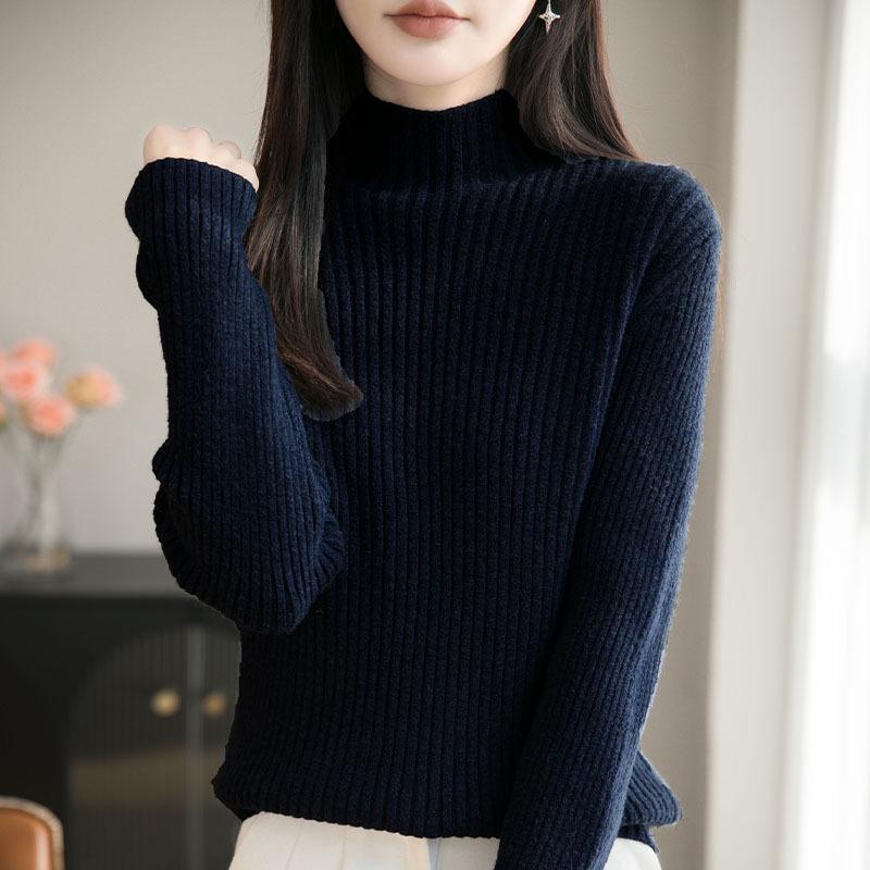 Elegant Solid Color Wool Pullover: Slimming High-Neck Base Layer Sweater
