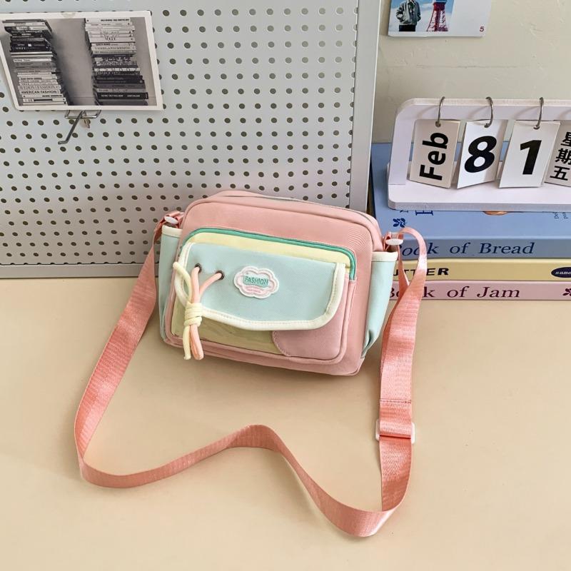 New Messenger Bag Women's Bag Simple Bow Small Square Bag Casual Going Out Mobile Phone Bag Water Cup Bag Tide