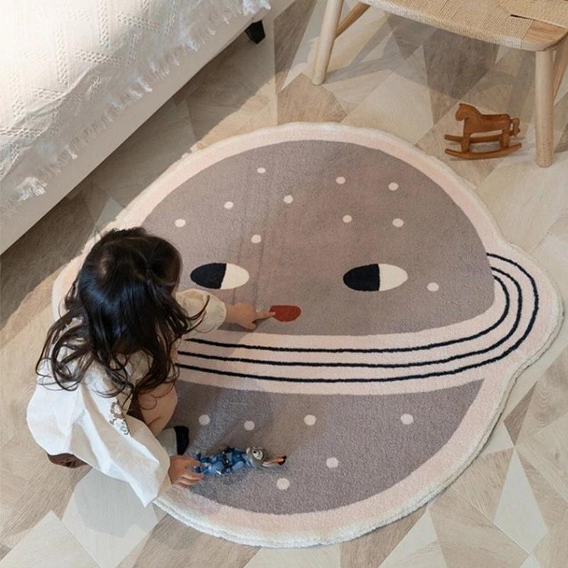 

Коврик с изображением льва и коалы, круглый ковер, напольный коврик для спальни, мягкий полиэстер, противоскользящий детский игровой коврик, украшение для детской комнаты