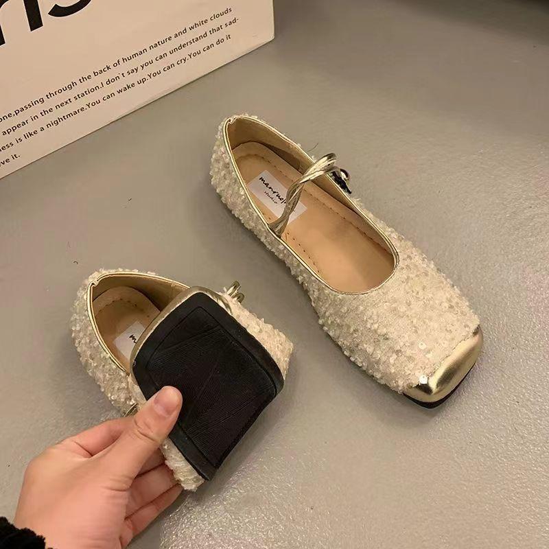 Xiaoxiangfeng sequined flat-bottomed evening gentle shoes women's 2025 new spring and autumn French temperament square head Mary Jane single shoes