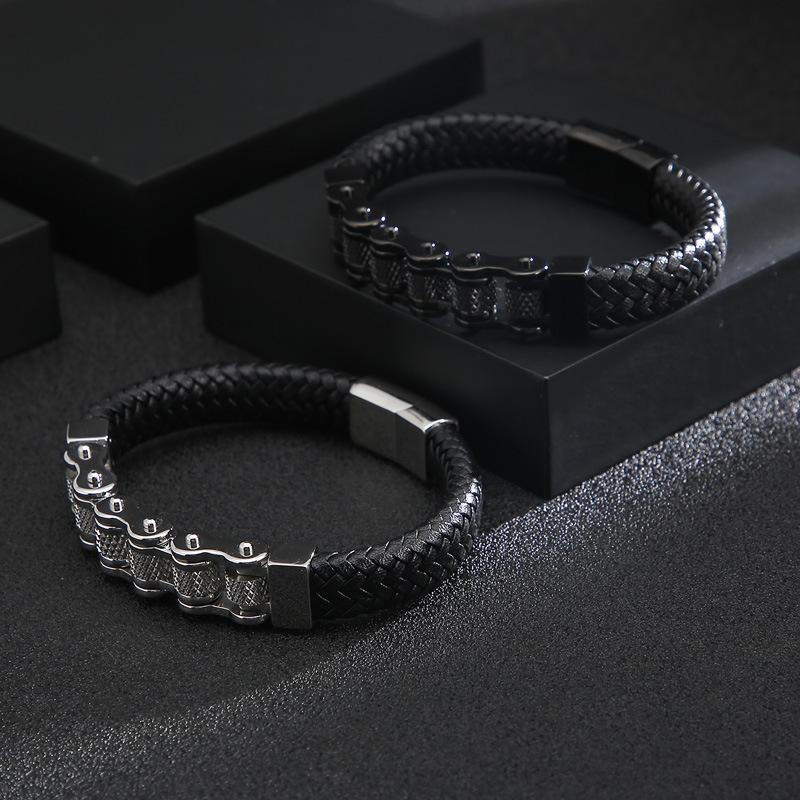 European-American Punk Bicycle Chain Titanium Steel Bracelet with Woven Cowhide In Stainless Steel Motorcycle Design.