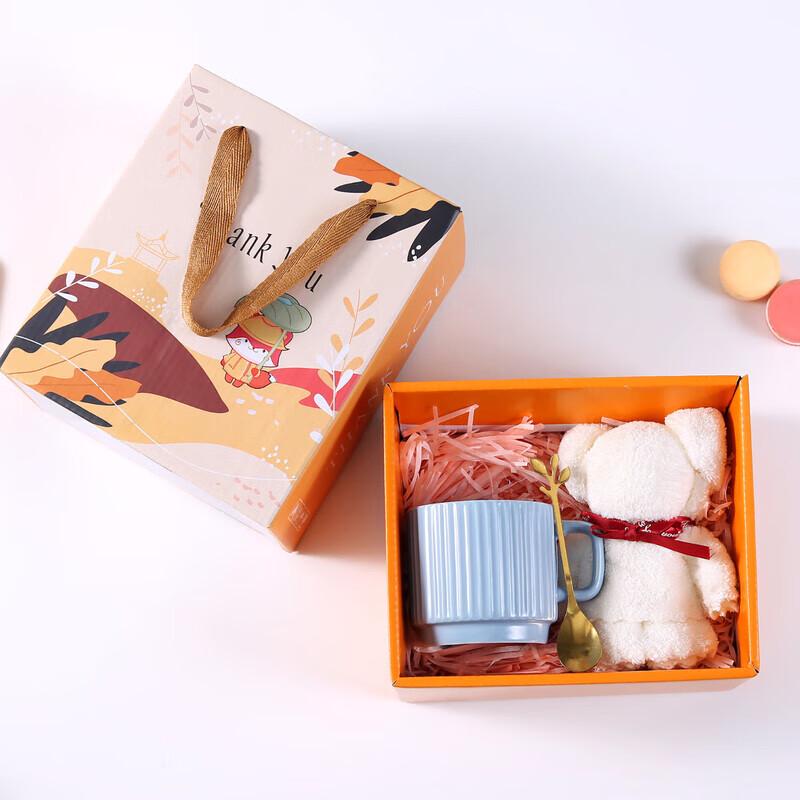 Ceramic Mug & Bear Towel Gift Set