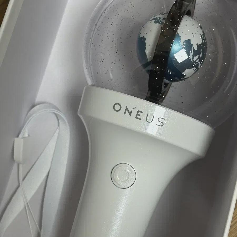 

Oneus Lightstick