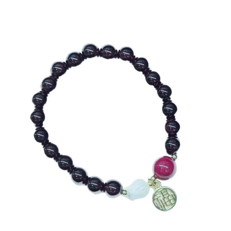 Handmade Natural Garnet 8mm Beaded Bracelet With Shell Flower Cinnabar Fortune Charm Boho Chic Womens Jewelry