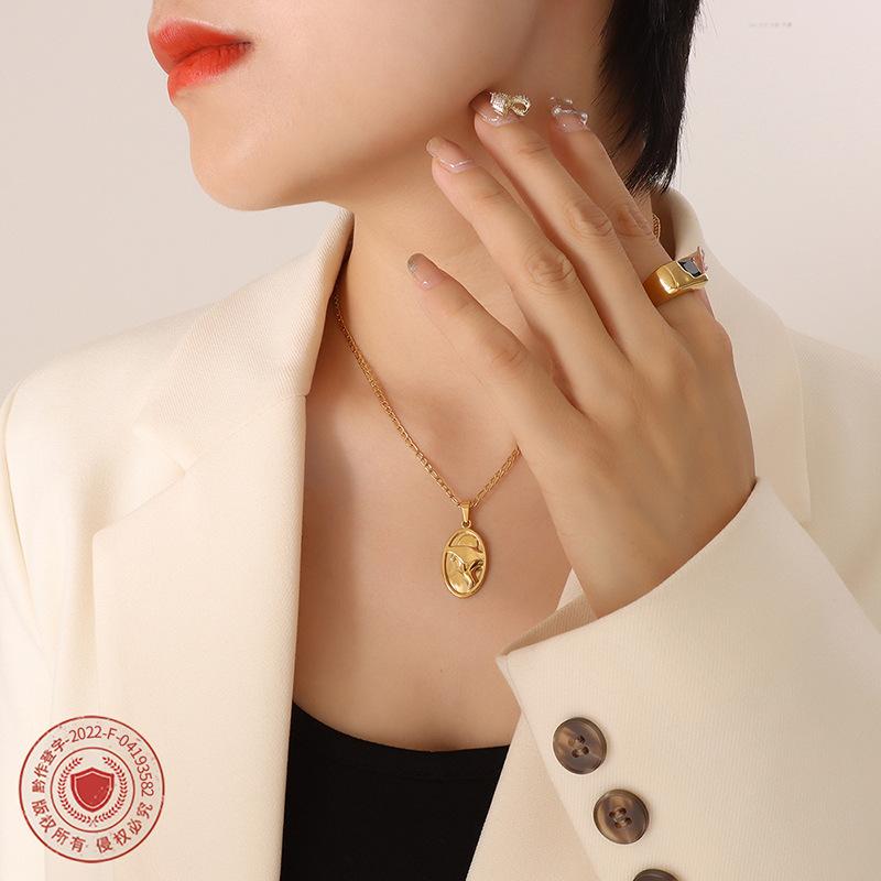 Geometrisches Porträt, ovale Marke, Zirkon eingelegte Halskette, Sommerwind, vielseitige modische Schlüsselbeinkette