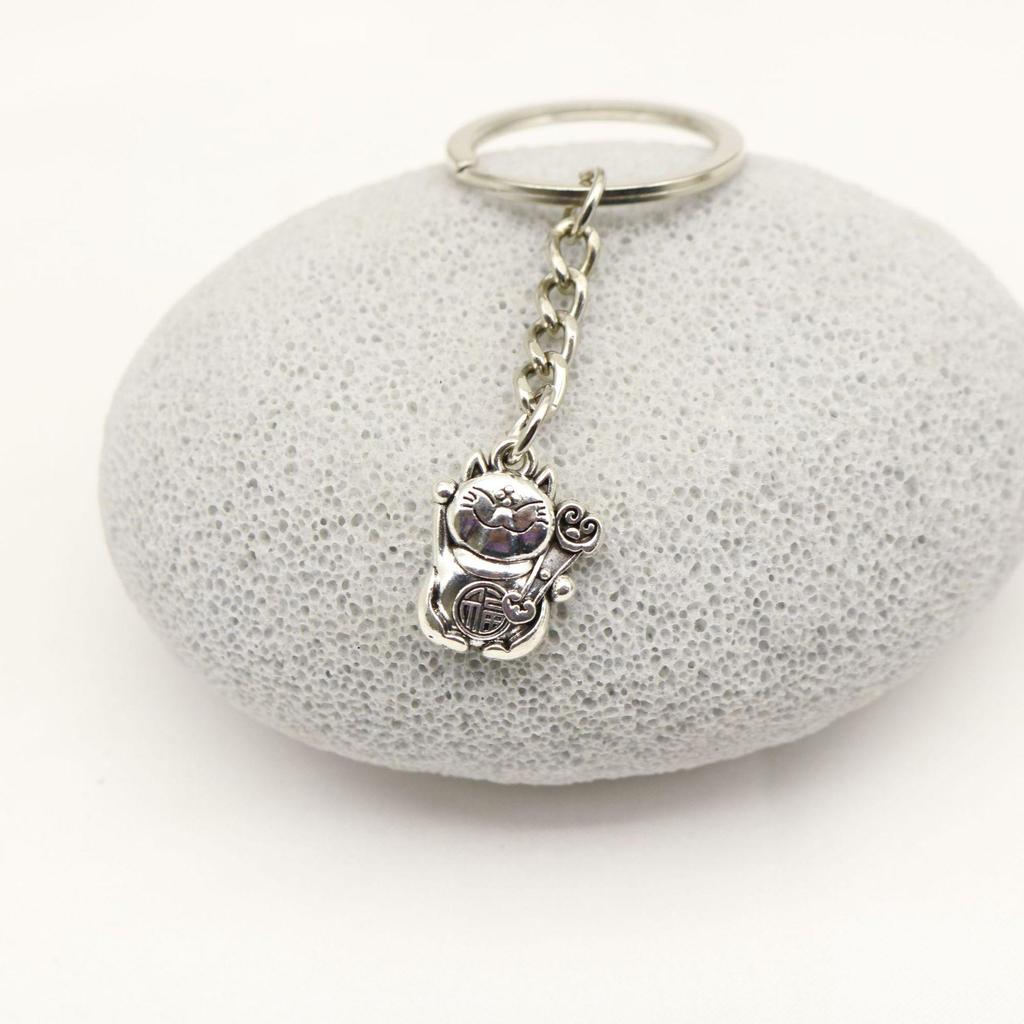 Hot Selling Simple Lucky Cat Keychain Pendant