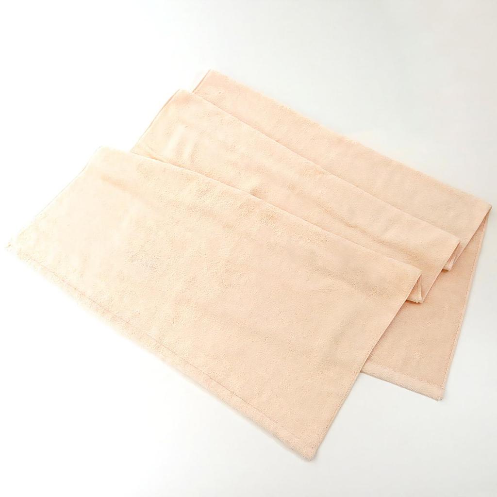 A skincare-like bath towel that reduces stress on your skin. Imabari Towel, Ecru, Cotton, 68 x 140cm, Made in Japan. Minimizes friction and