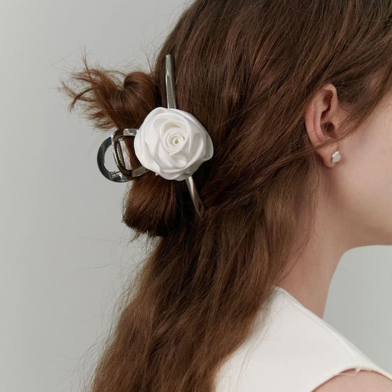 LOVE ME MONSTER Satin Rose Metal Hair Clip (L241MHA100)