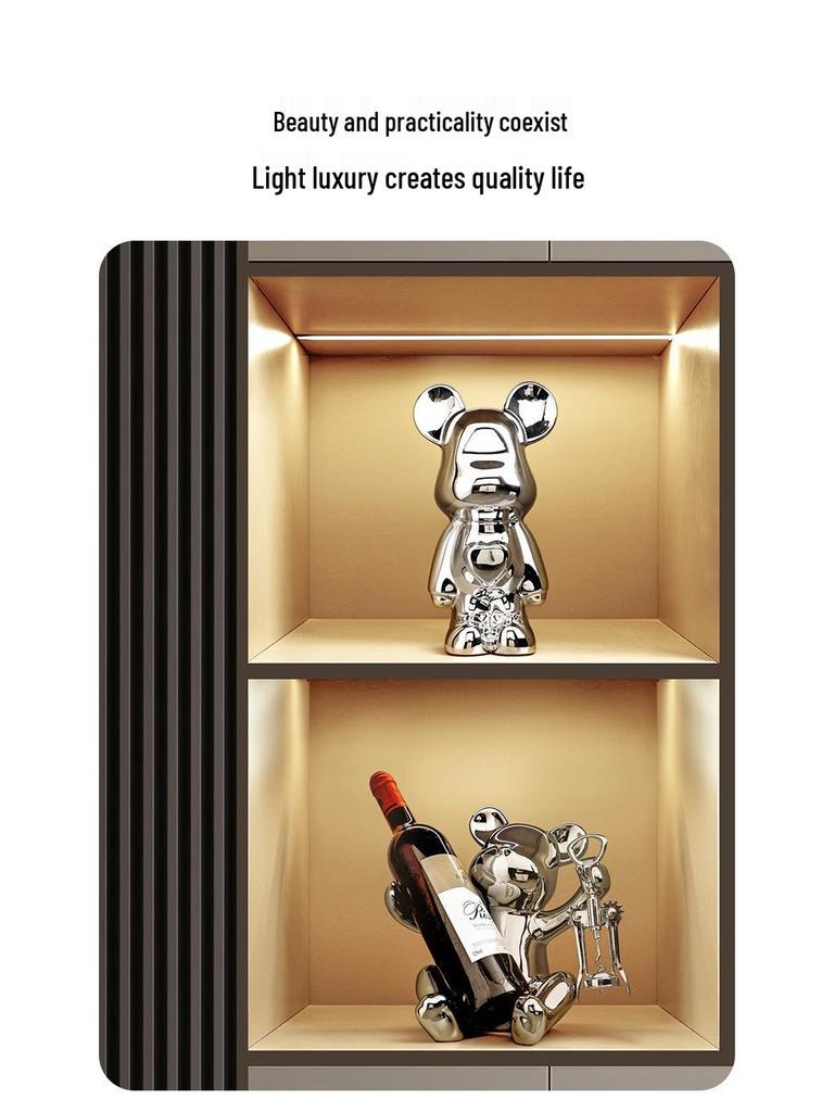 Elegant Ceramic Bear Wine Rack: Red Wine Display and Cup Holder for Luxurious Living Room Decor