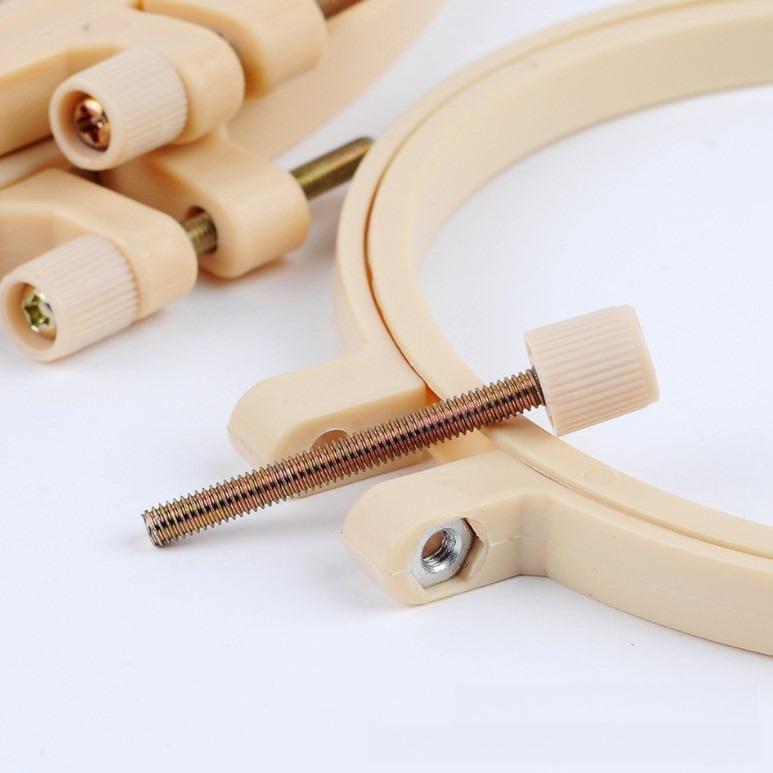 1pc Plastic Imitation Bamboo Embroidery Hoop DIY Amulet Embroidery Tool Plastic Embroidery Hoop Cross Stitch Hoop