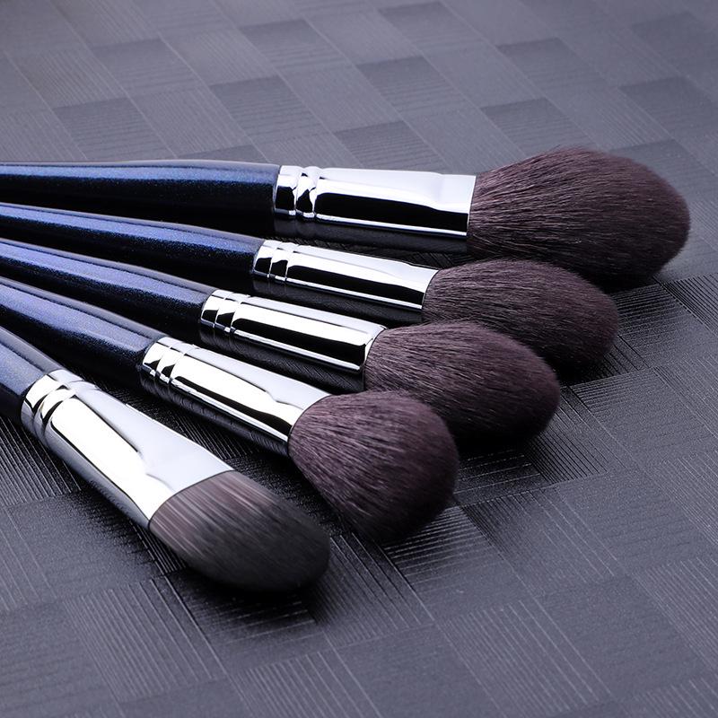 Genuine Wool 15-Piece Copper Tube Makeup Brush Set - Includes Highlight, Eyeshadow Brushes & Eyelash Comb